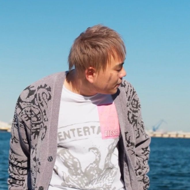 顔面ニキ🎀🧢