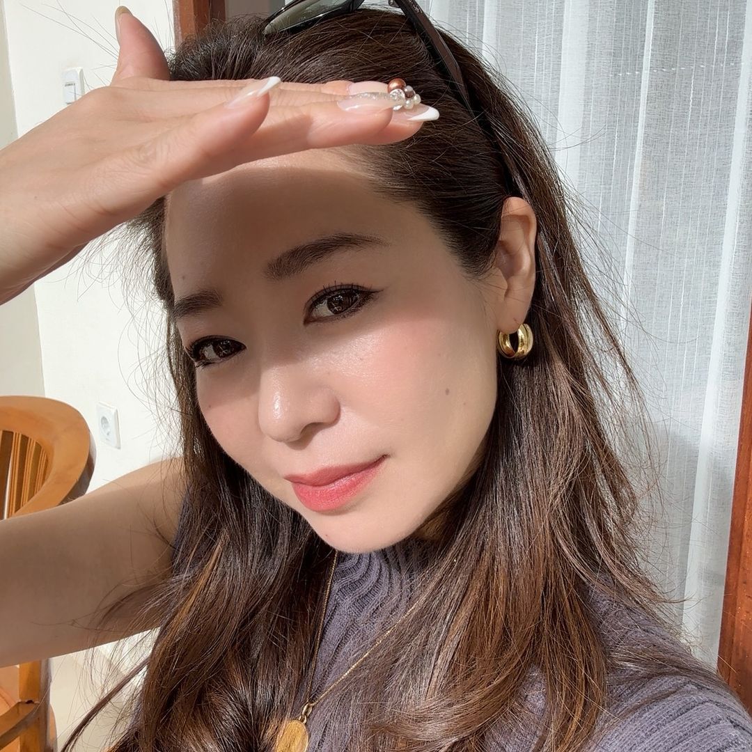 happy emisan✈️🖤