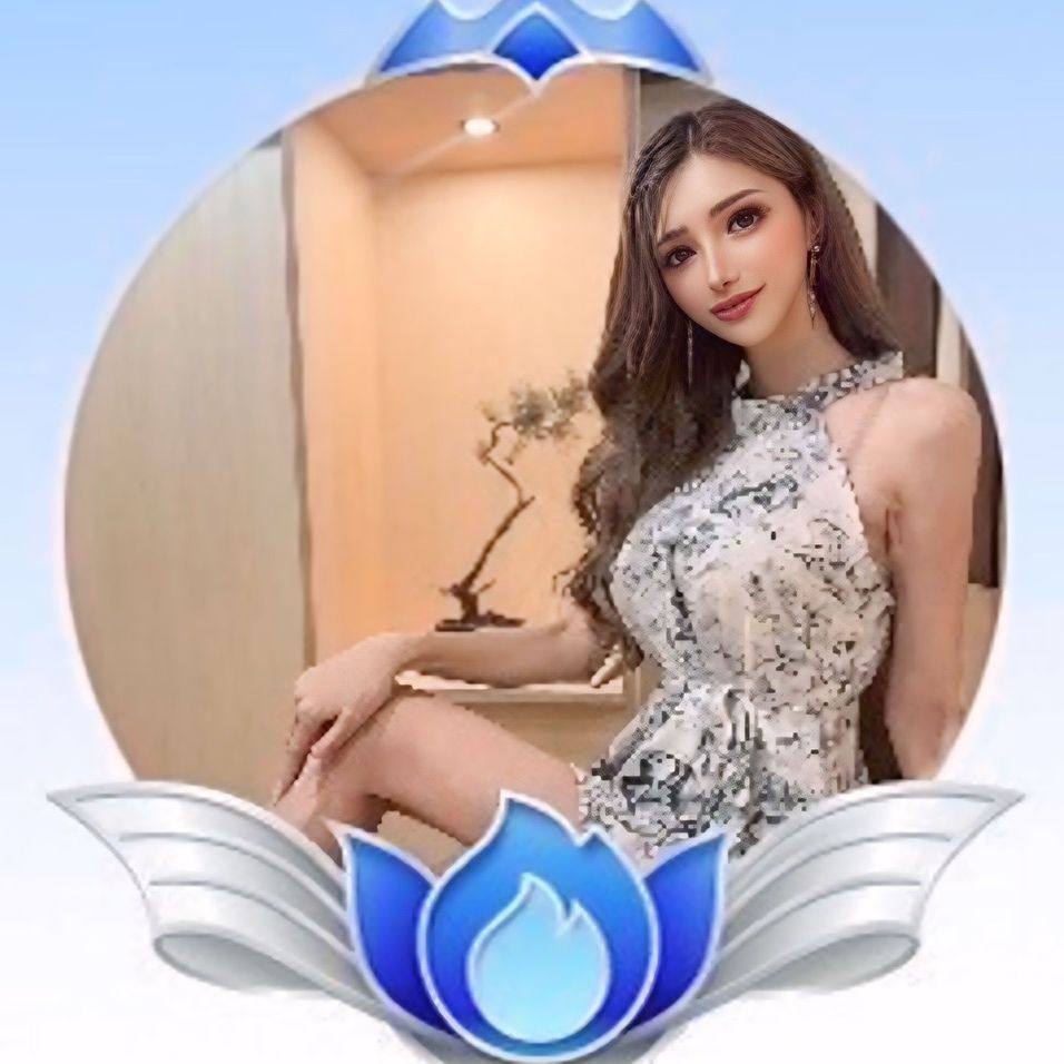 𝙽𝙰𝙷𝙾💋💜 美脚の女神🗽