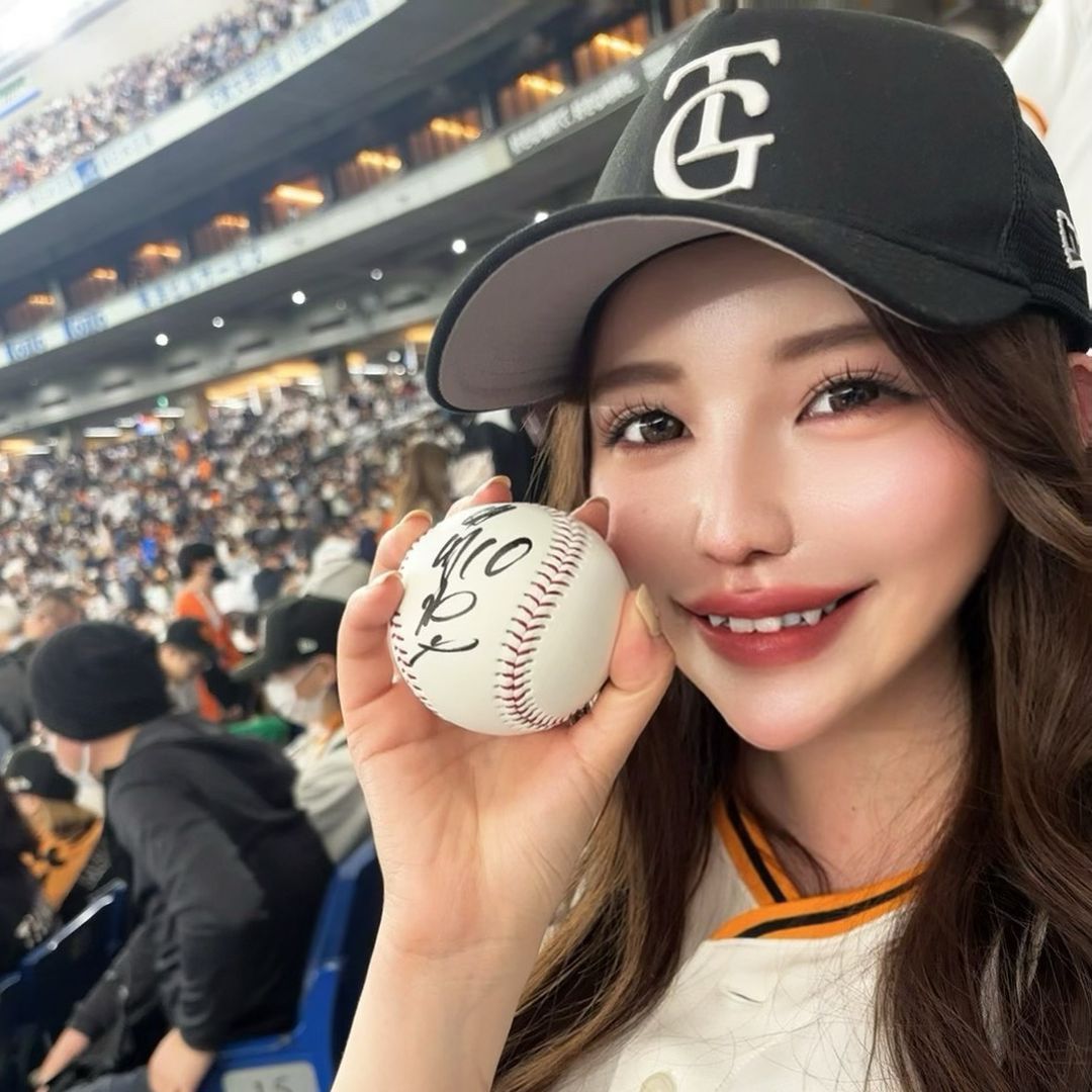 🧡⚾️🍀NANA🍀⚾️🧡