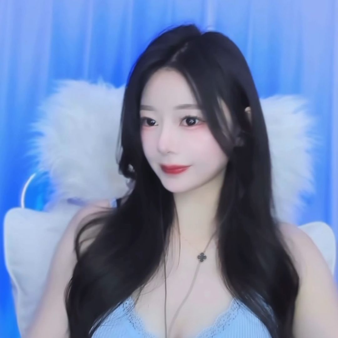 모모코🍑🩵momoko