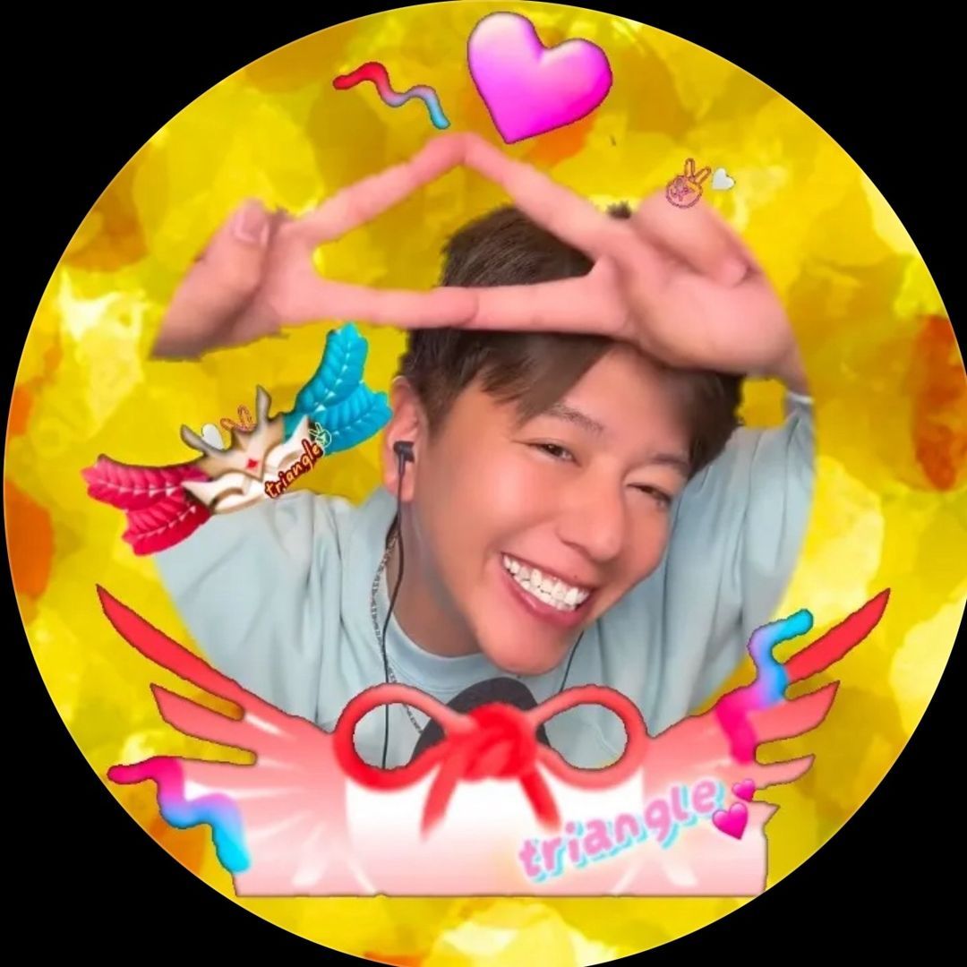 ✌️トライアングル✌️